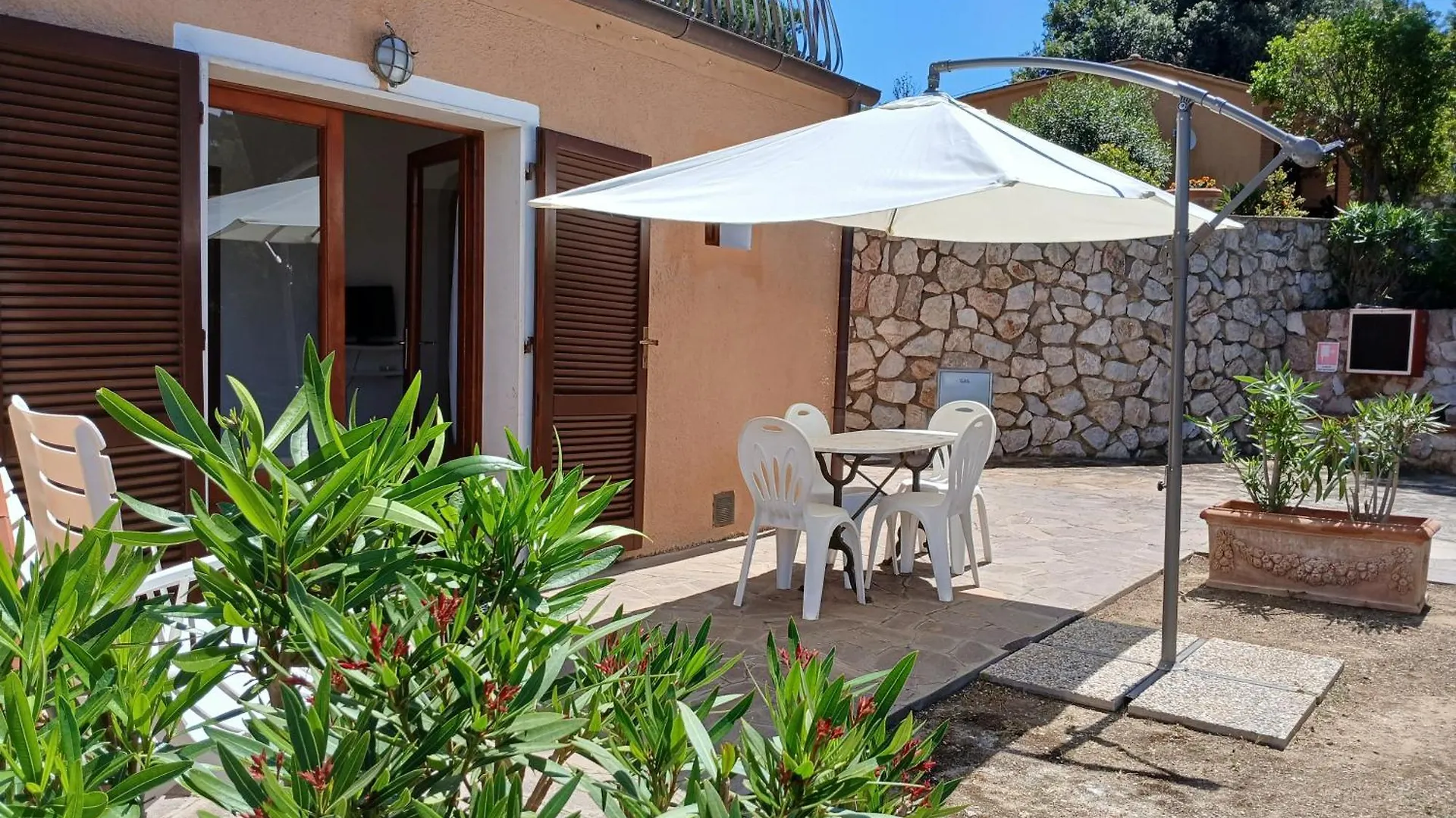 Aparthotel I Fiori Di Salici Capoliveri  Capoliveri (Isola d'Elba)