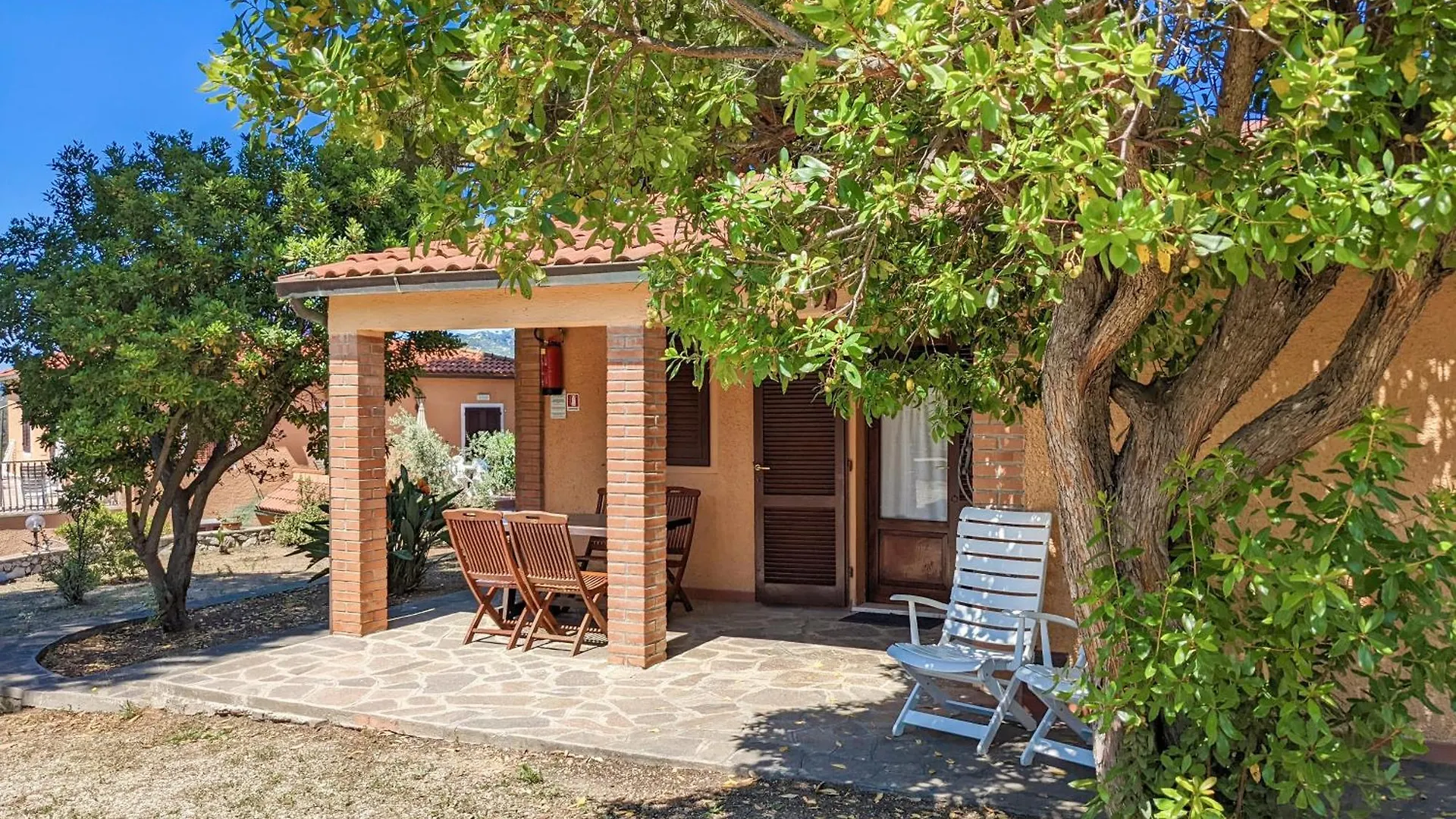 Aparthotel I Fiori Di Salici Capoliveri